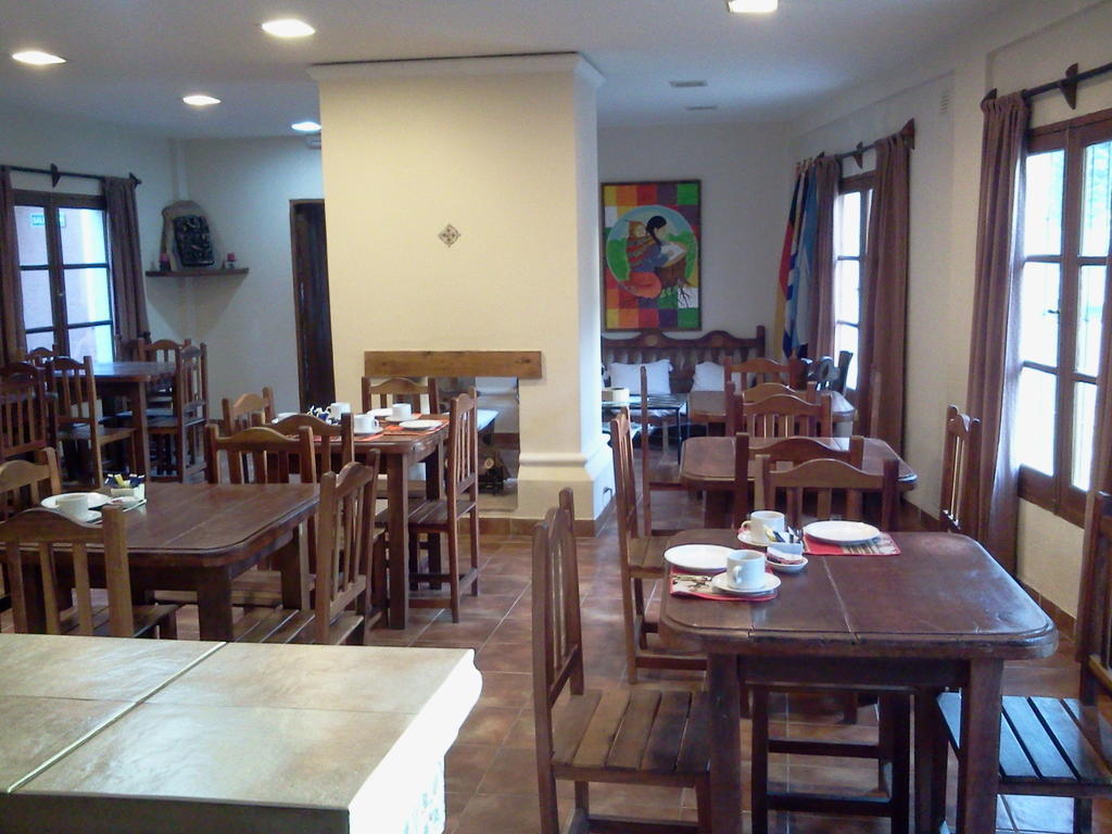 Hostal Terrazas Del San Bernardo 살타 외부 사진