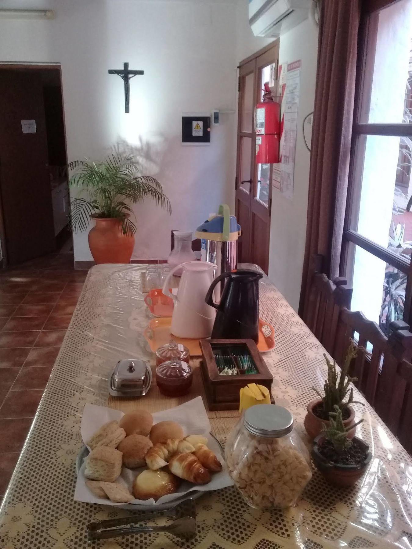 Hostal Terrazas Del San Bernardo 살타 외부 사진