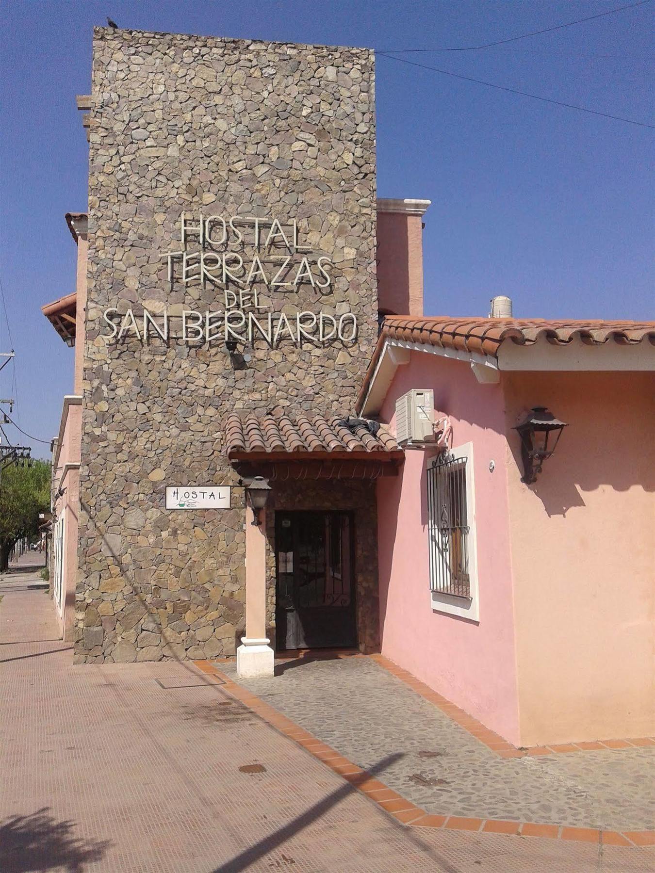 Hostal Terrazas Del San Bernardo 살타 외부 사진
