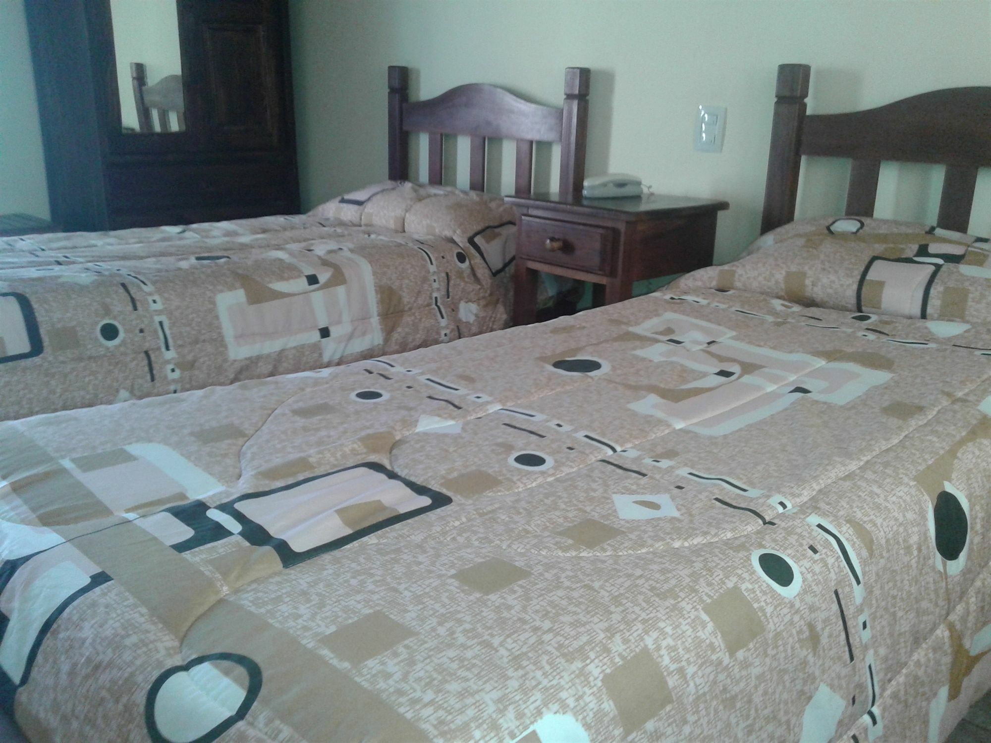 Hostal Terrazas Del San Bernardo 살타 외부 사진