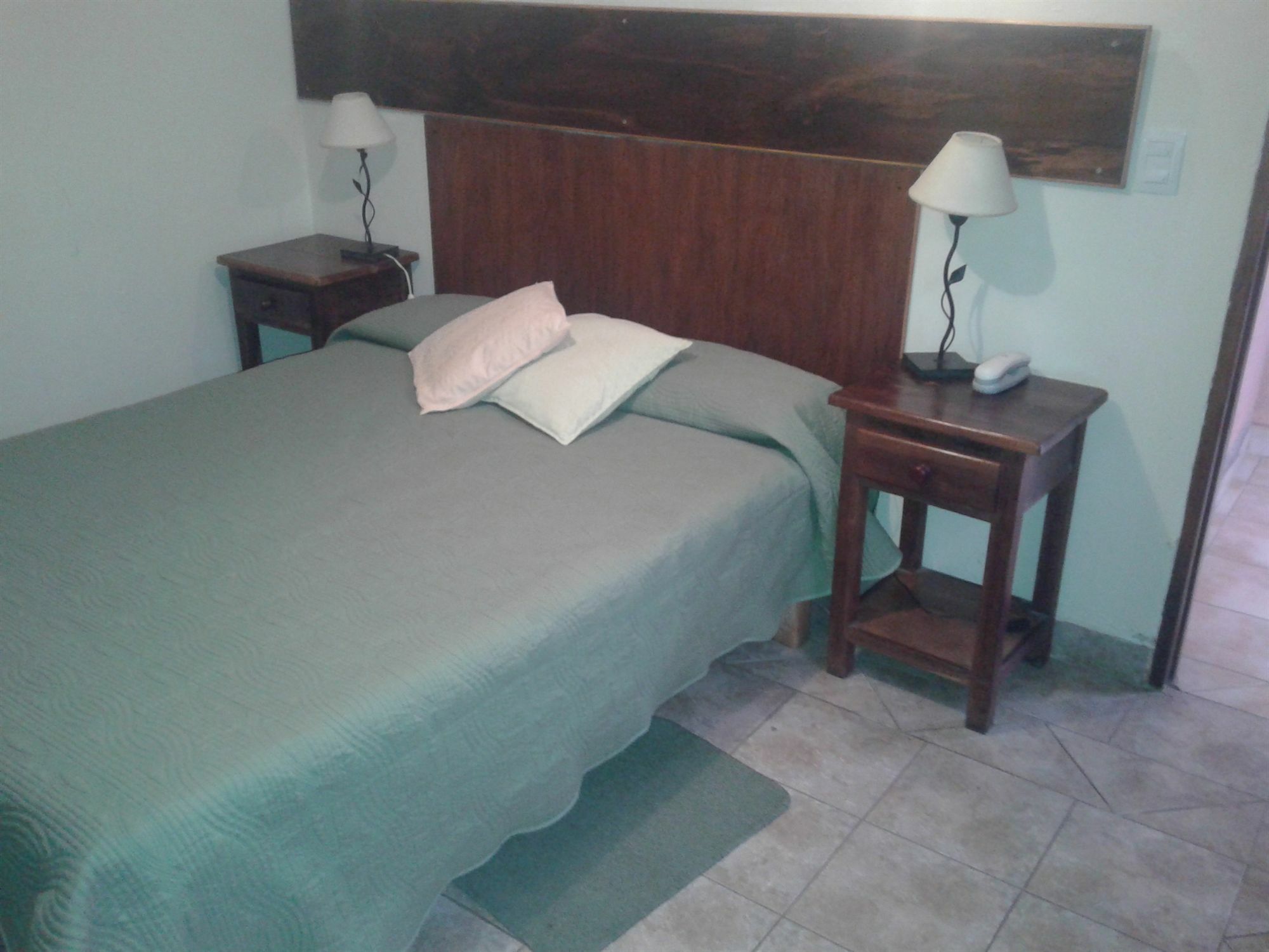 Hostal Terrazas Del San Bernardo 살타 외부 사진